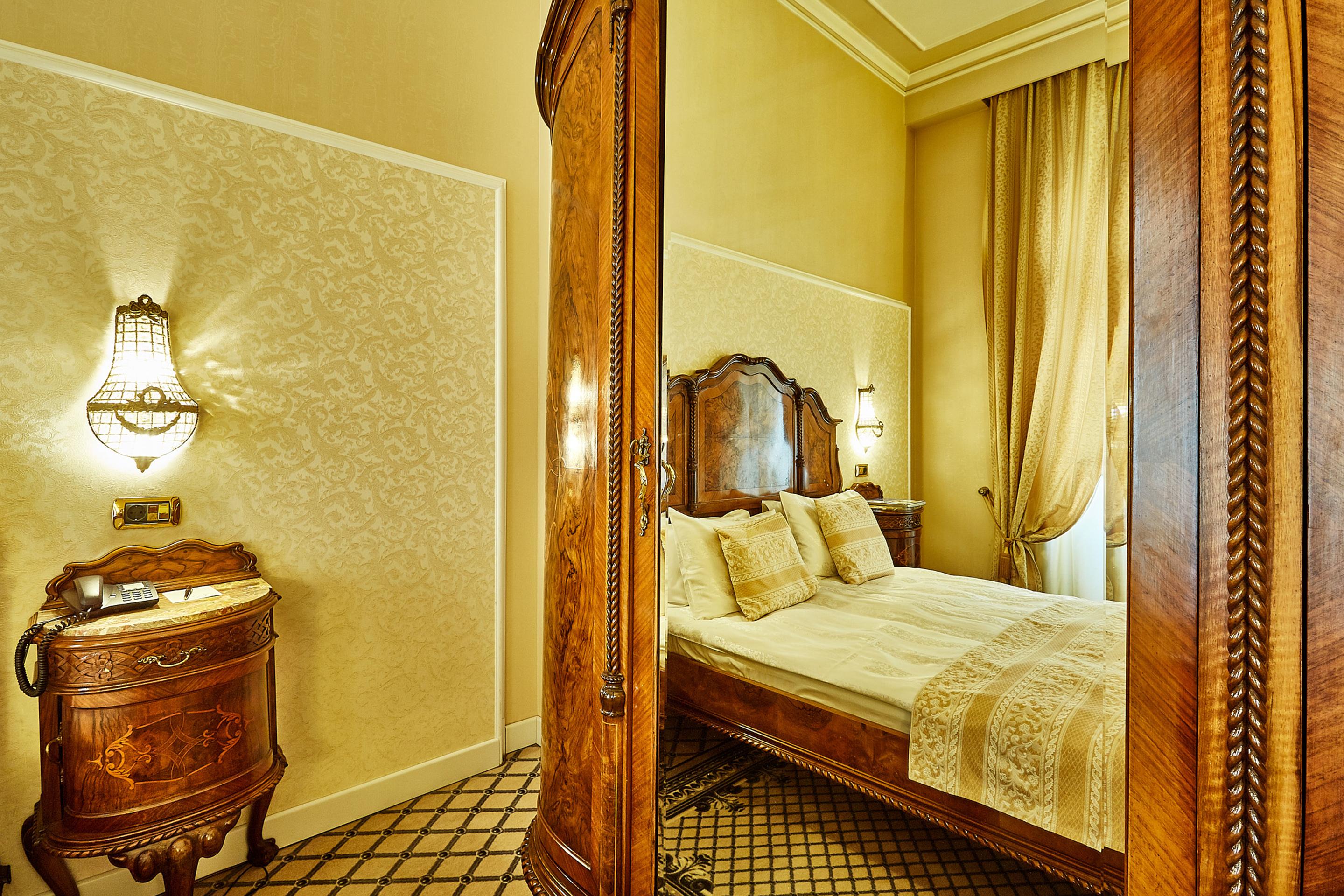 Grand Continental 5* Bucharest
