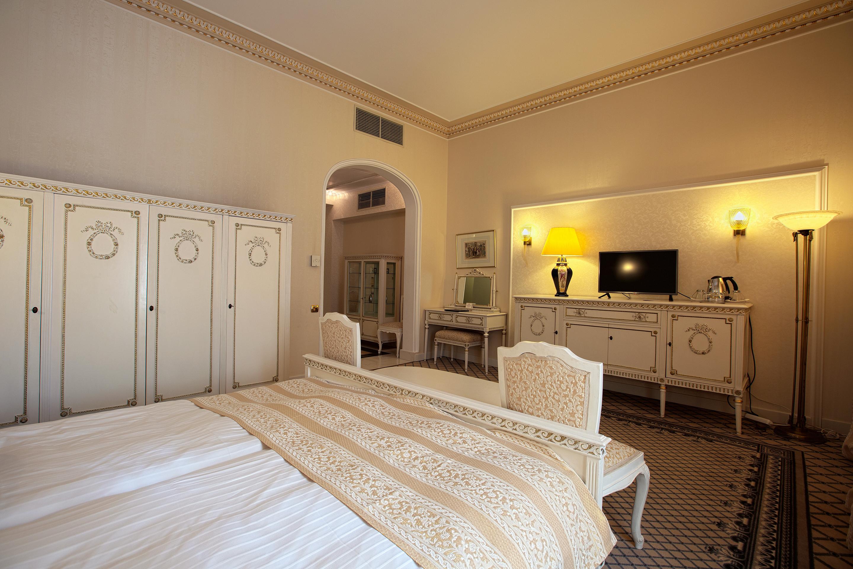 Grand Continental Bucharest